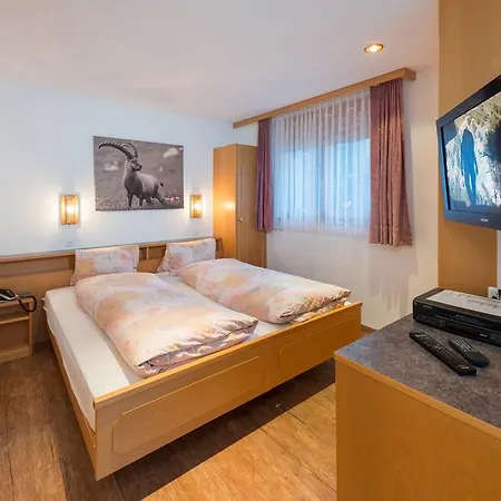 Helvetia Apartments Saas Fee Extérieur photo
