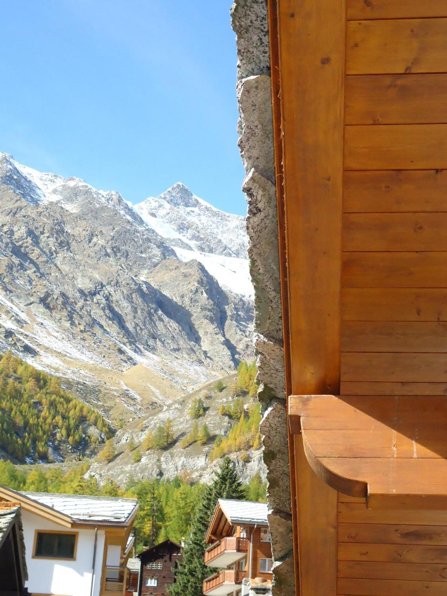 अपार्टमेंट Helvetia Saas-Fee
