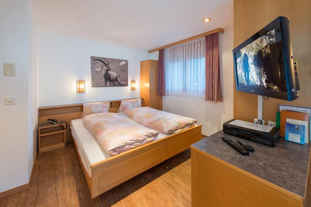 अपार्टमेंट Helvetia Saas-Fee